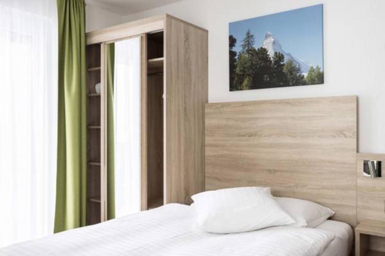 Chambre Simple avec Grand Lit - Vue sur Montagne