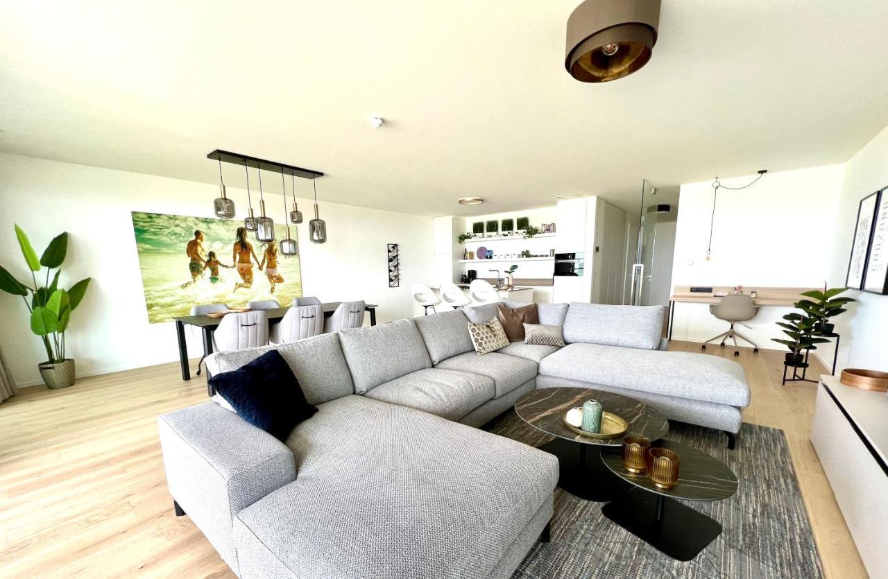 Deluxe Appartement met 2 Slaapkamers en Uitzicht op Zee