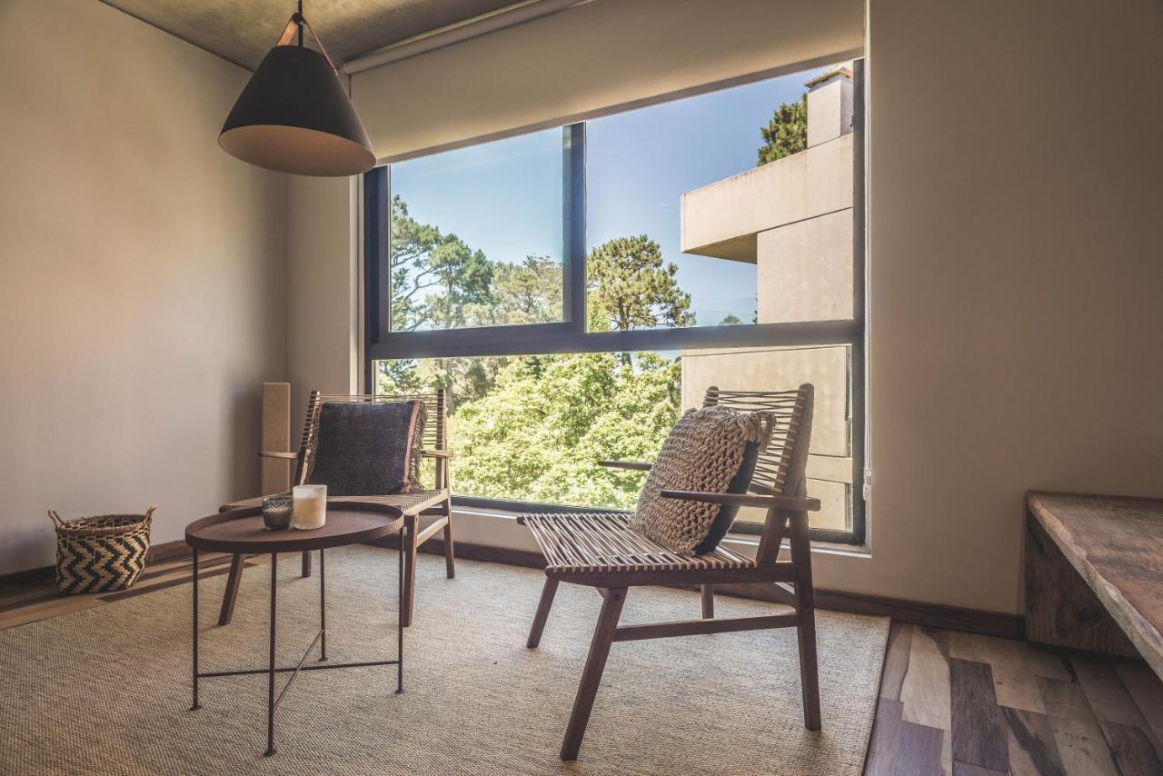 Quarto com 2 Camas de Solteiro