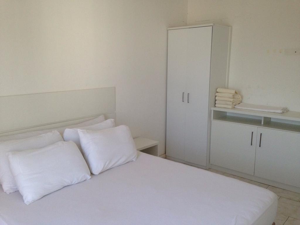 Apartamento com 1 Quarto