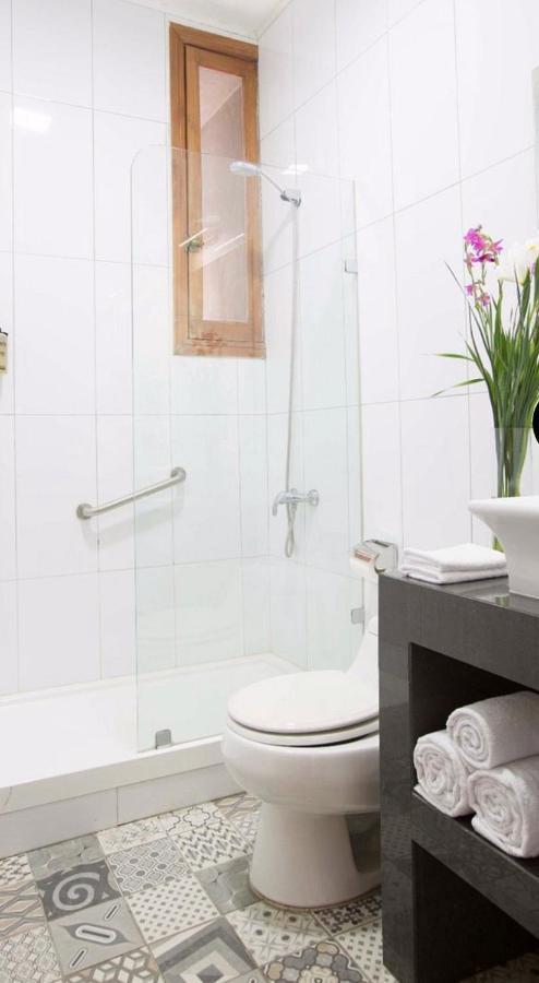 Quarto com 2 Camas de Solteiro
