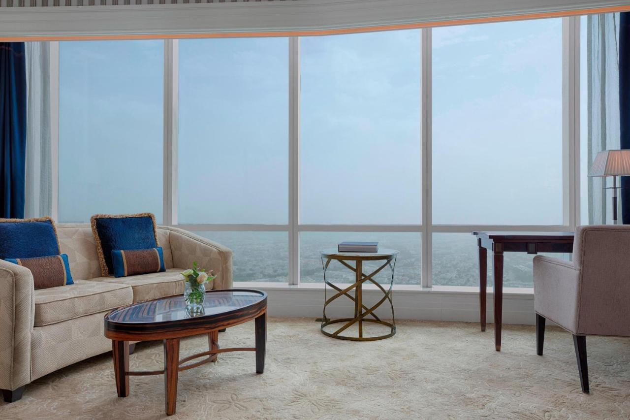 Suite Júnior com 1 Quarto, 1 Cama King-size e Vista Cidade