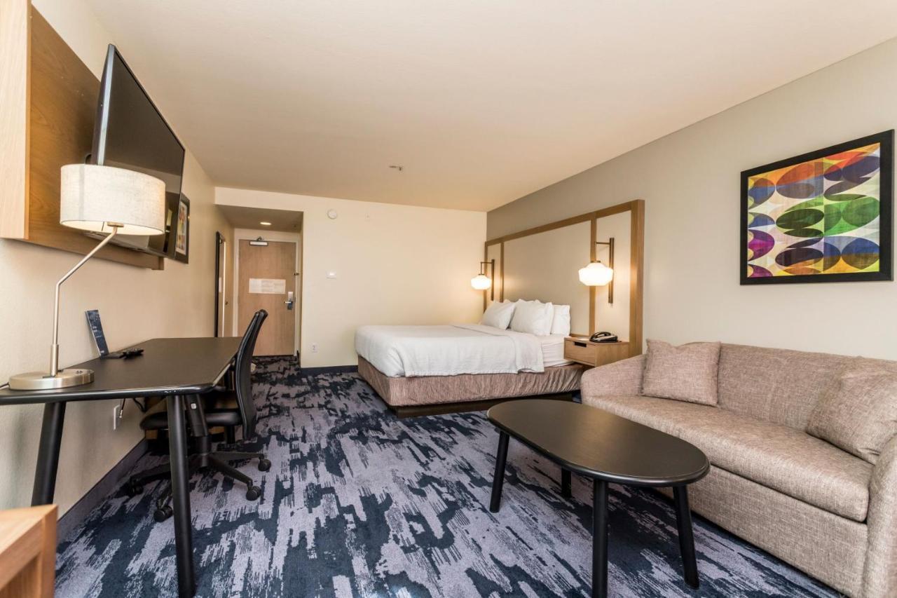 Chambre Lit King-Size avec Canapé-Lit