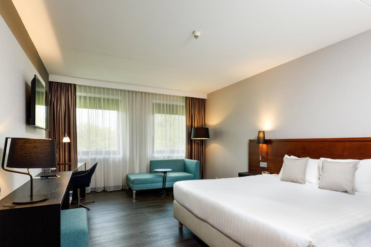 Deluxe Zimmer mit Kingsize-Bett