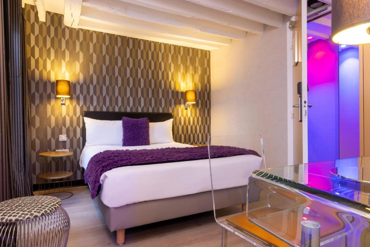 Double Room,1361276837:JPEG