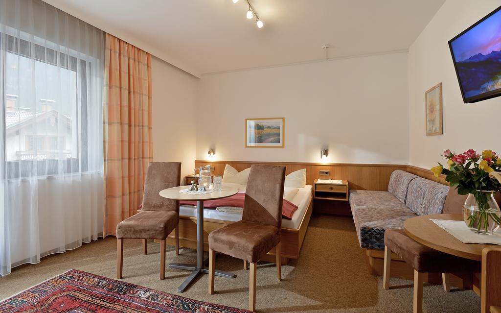 Standard Doppelzimmer mit Balkon