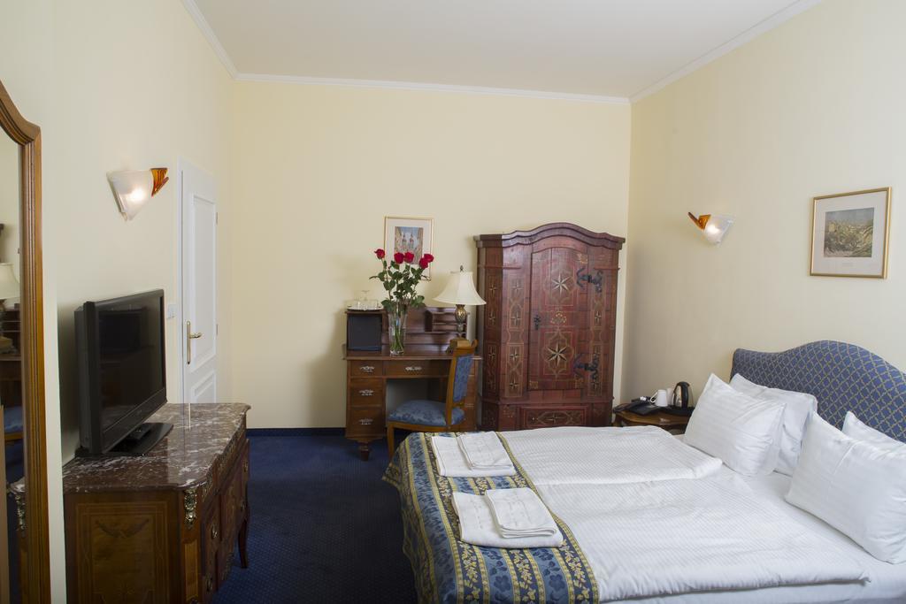 Chambre Double ou Lits Jumeaux