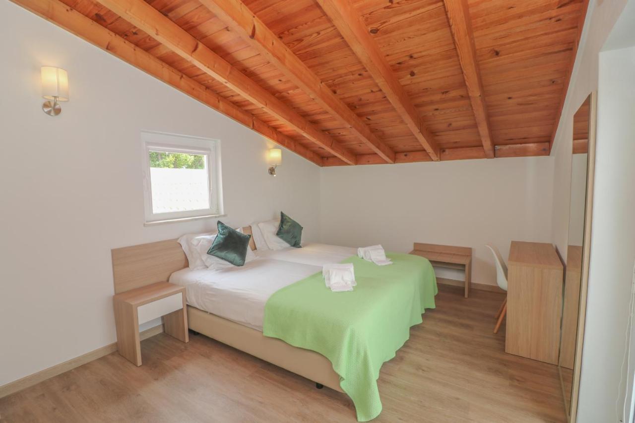 Driepersoonskamer met Eigen Badkamer