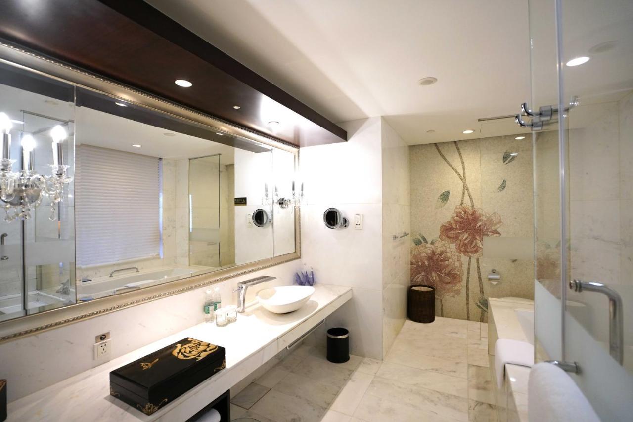 Suite 1 Chambre - Accès au Salon