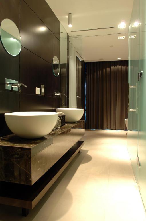 Suíte Deluxe com cama king-size e acesso ao Lounge Executiv