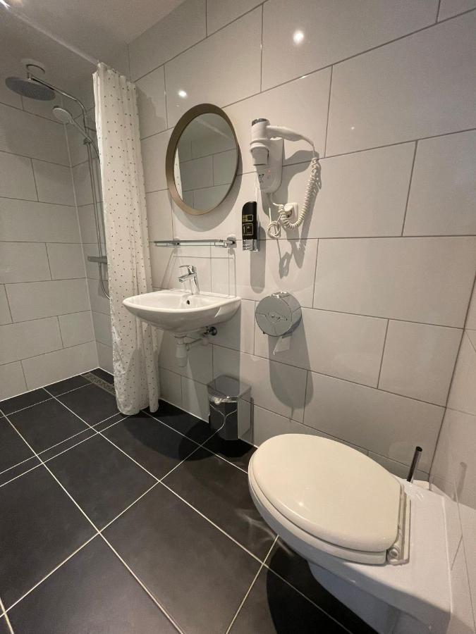 Familiekamer met Eigen Badkamer