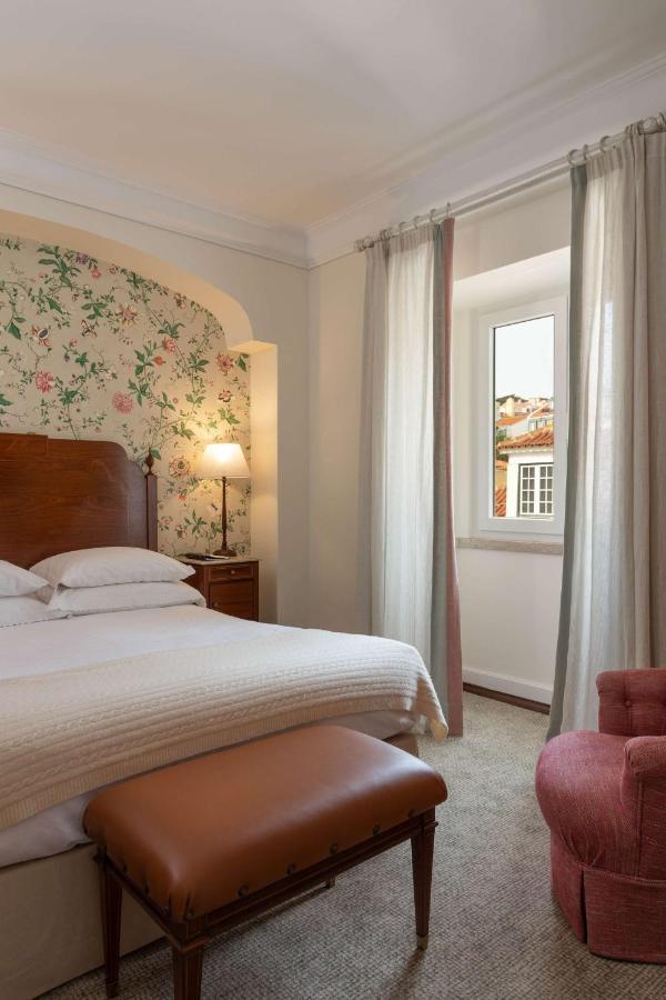 Classic Room,1370952056:JPEG