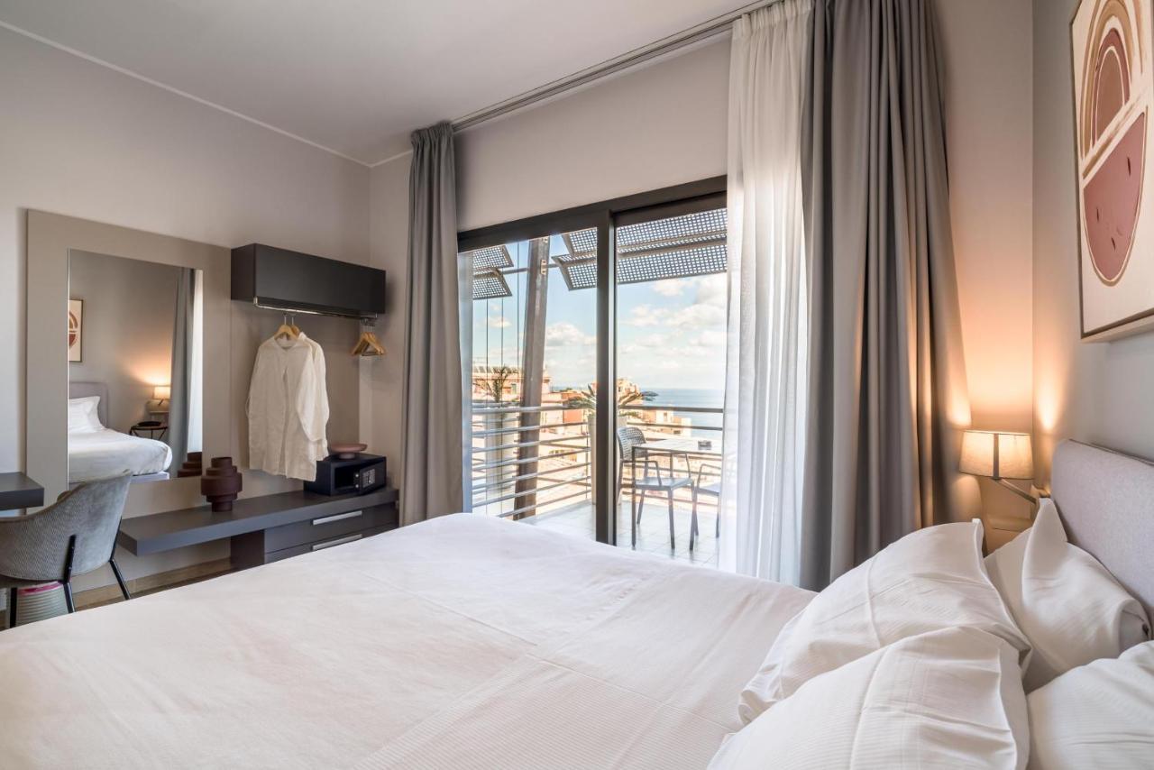 Superior Doppelzimmer mit Balkon und Meerblick