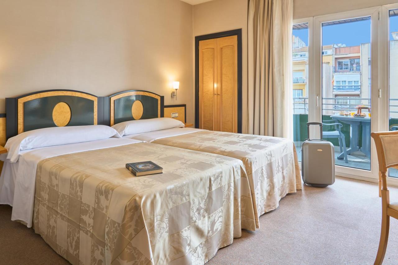 Chambre Double ou Lits Jumeaux avec Terrasse