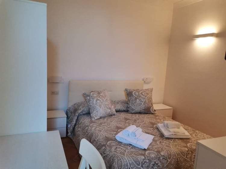 Budget Double Room,1373897969:JPEG