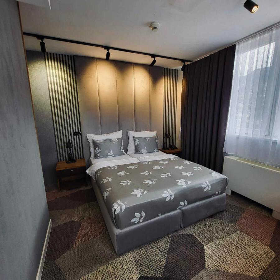 Dreibettzimmer