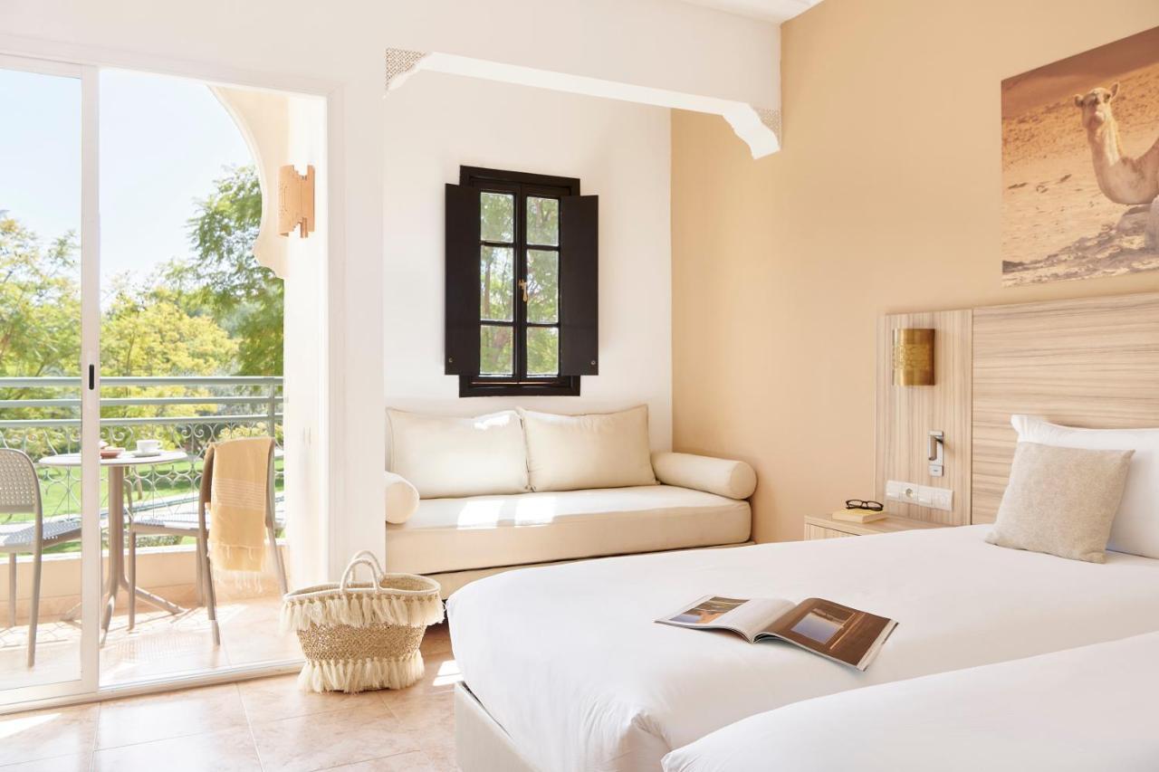 Habitación Doble con acceso al jardín