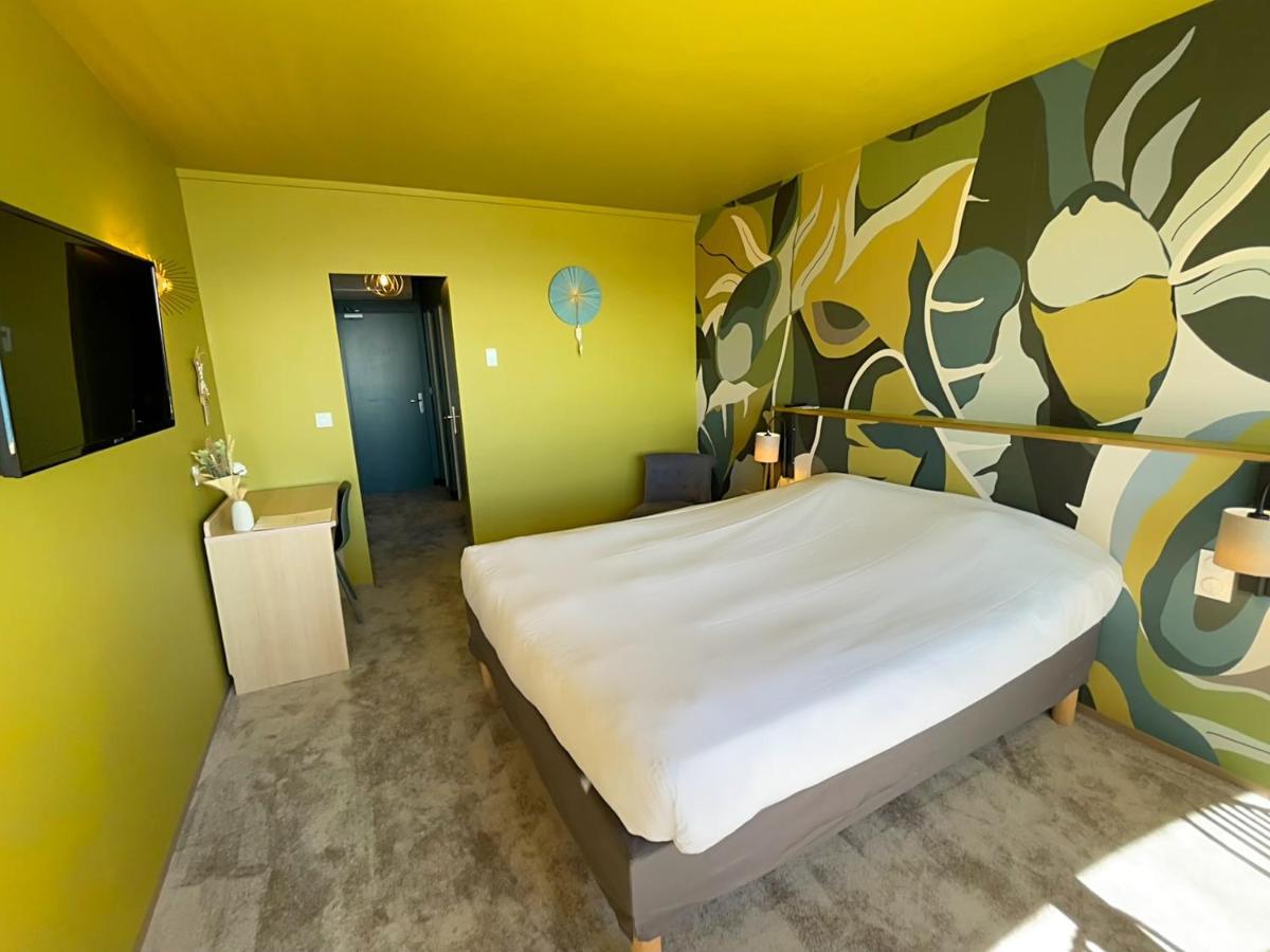 Quarto Duplo Deluxe com Varanda e Vista do Mar