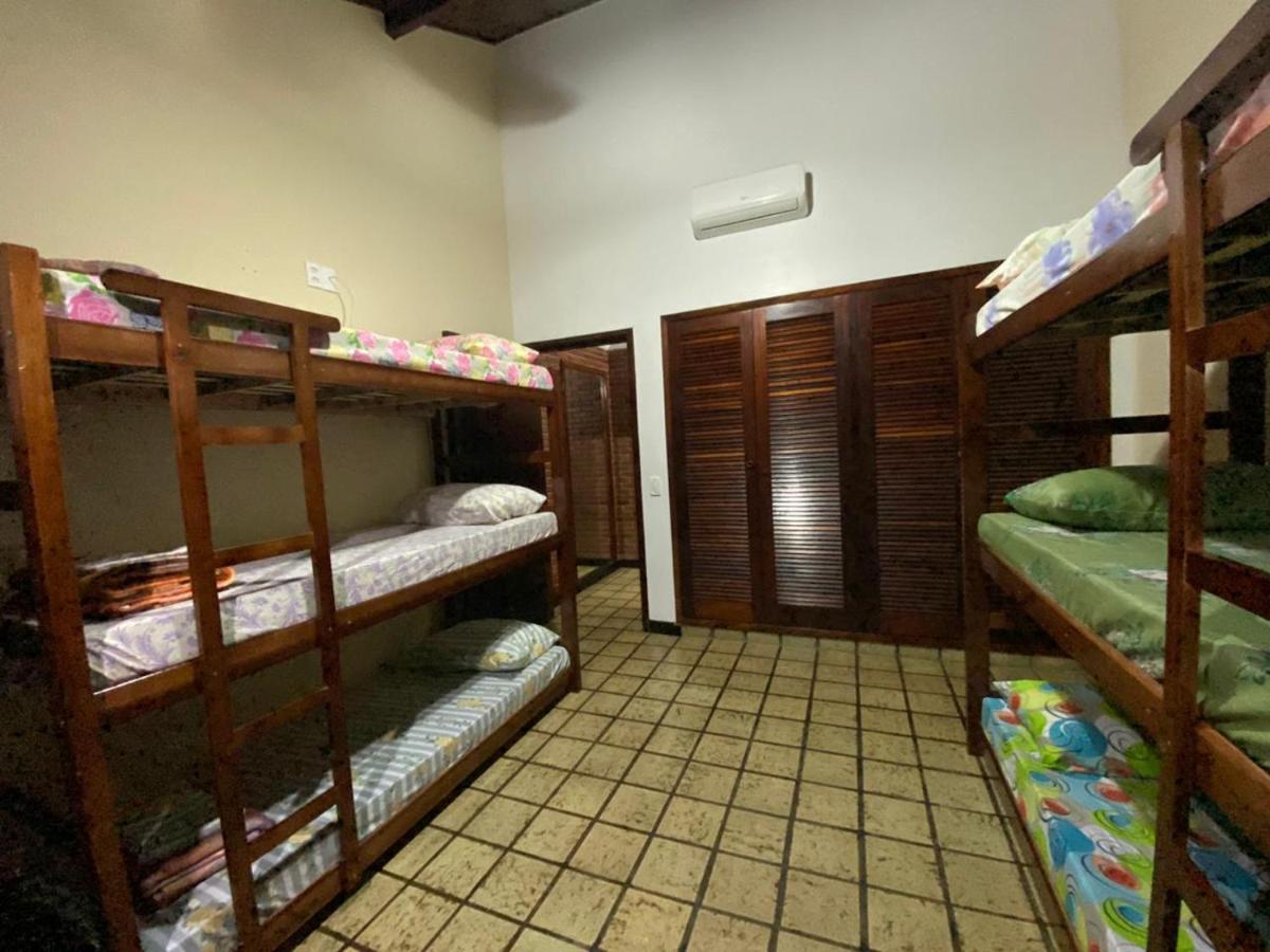 Cama em Dormitório Feminino com 6 Camas