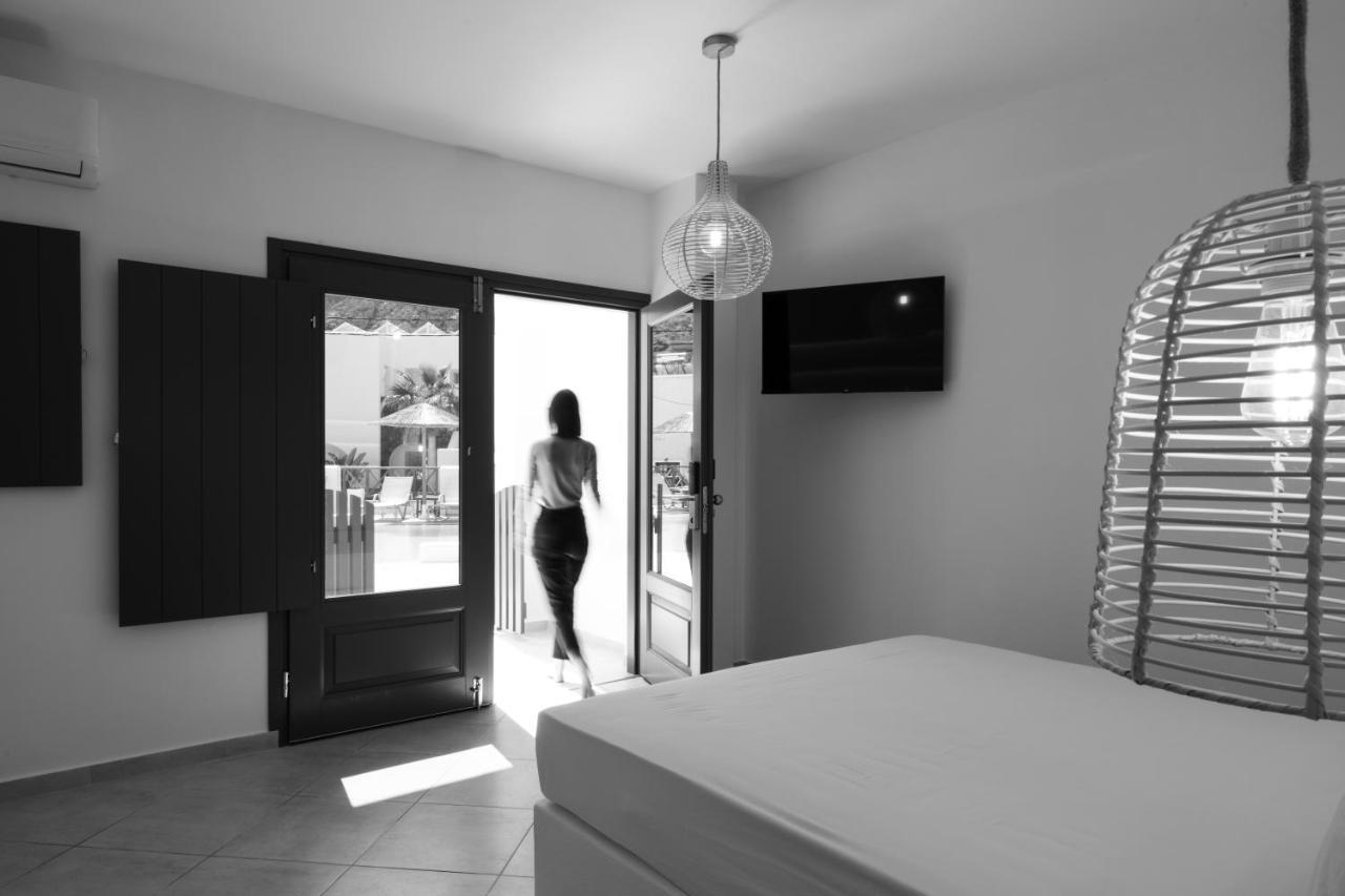 Chambre Double Supérieure - Côté Piscine