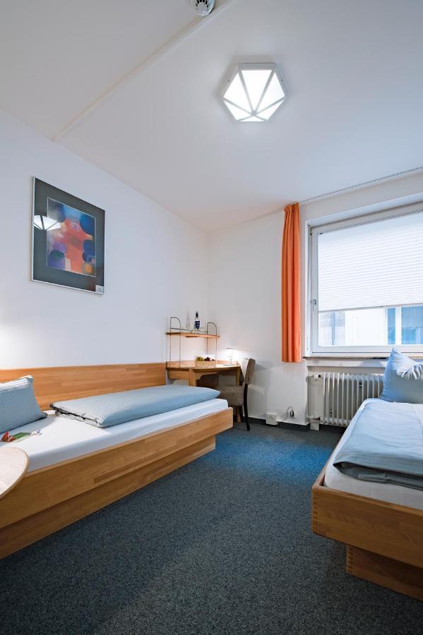 Zweibettzimmer