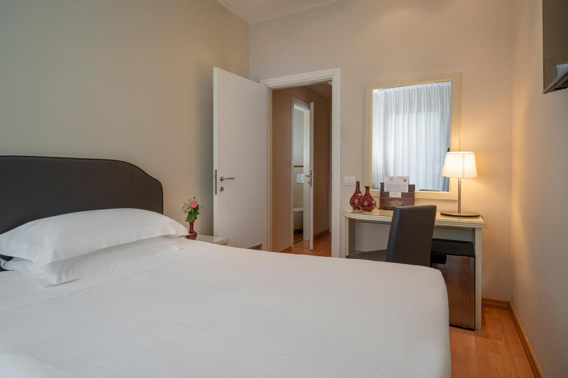 Classic Single Room,1611056456:JPEG