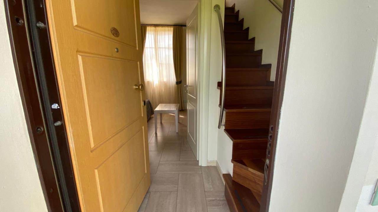Apartment Split Level,1651167762:JPEG