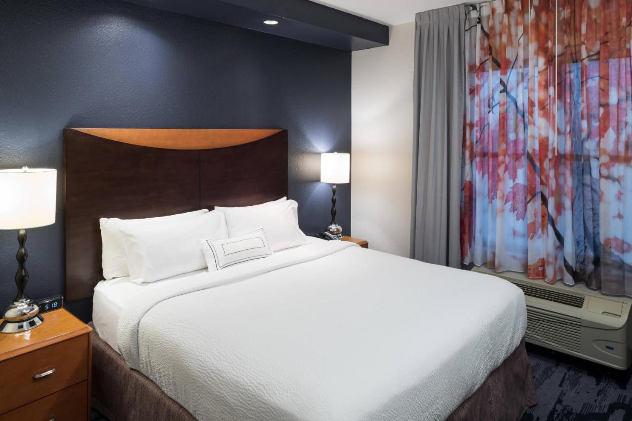 Suíte de 1 Quarto com Cama King-size e Sofá-cama