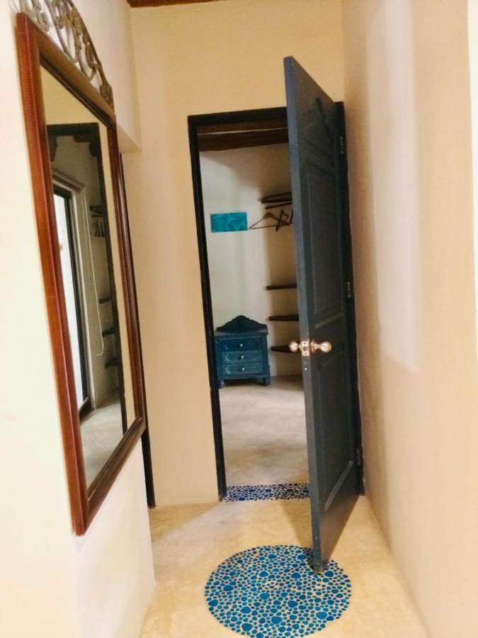Double Room,1404214424:JPEG