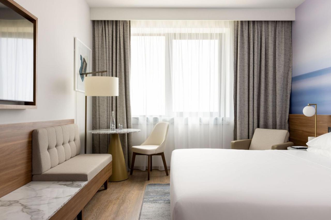 Deluxe Kamer met Kingsize Bed en Uitzicht op de Zee
