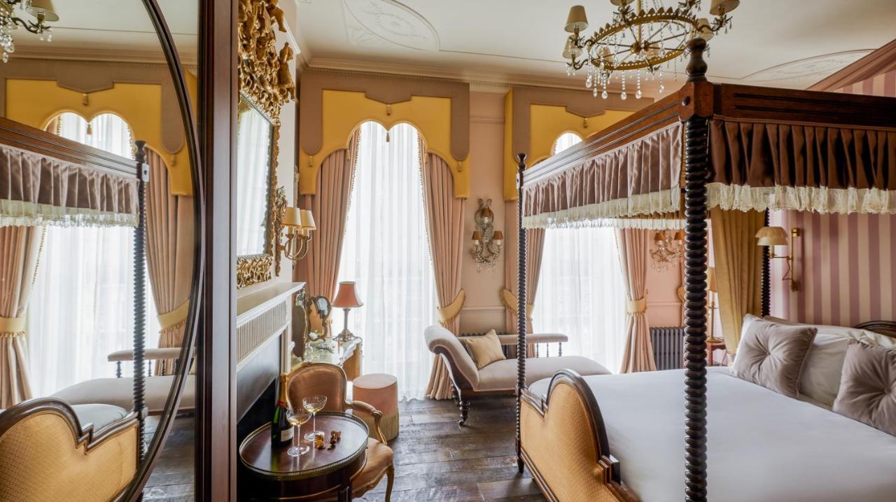Deluxe Kamer met Queensize Bed