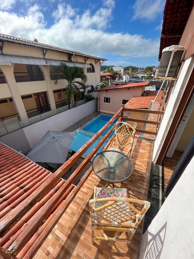 Quarto Triplo com Varanda