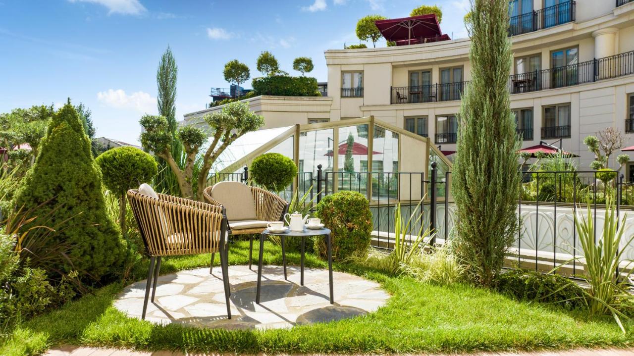 Park Bosphorus Studio Residence with Garden Terrace
