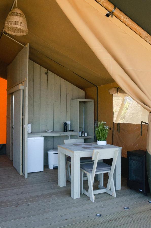 Tenda