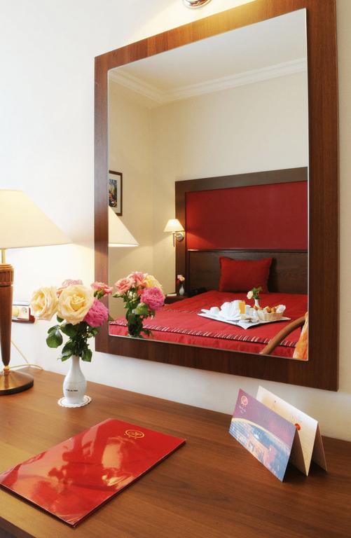 Dreibettzimmer