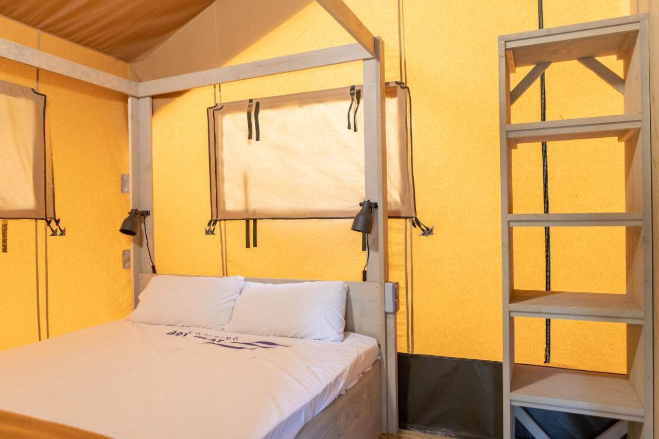 Two-Bedroom Tent,1415096757:JPEG