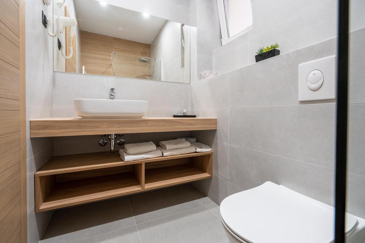 Deluxe Doppel-/Zweibettzimmer mit Meerblick