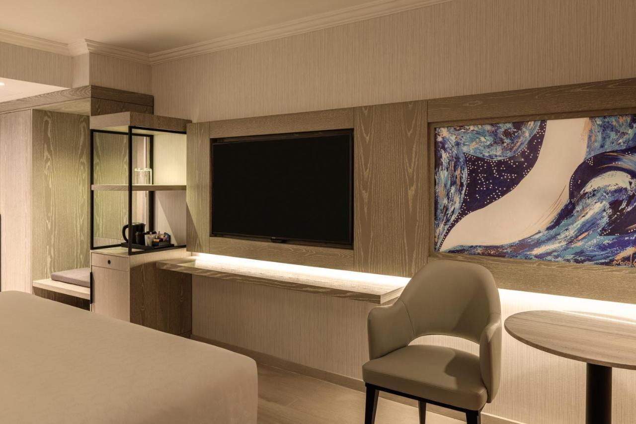 Patio King Room