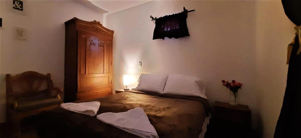Habitación Doble con baño privado