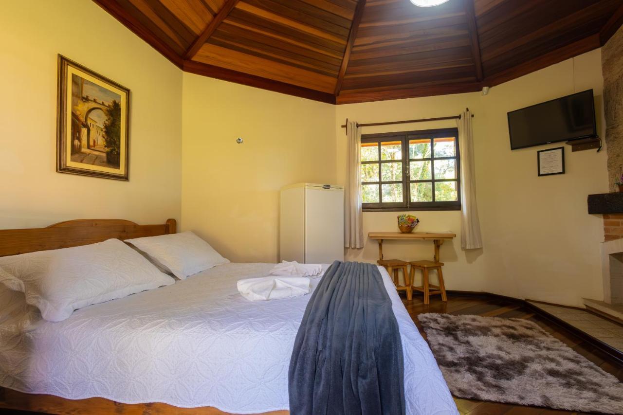Double Room with Garden View,1421405610:JPEG