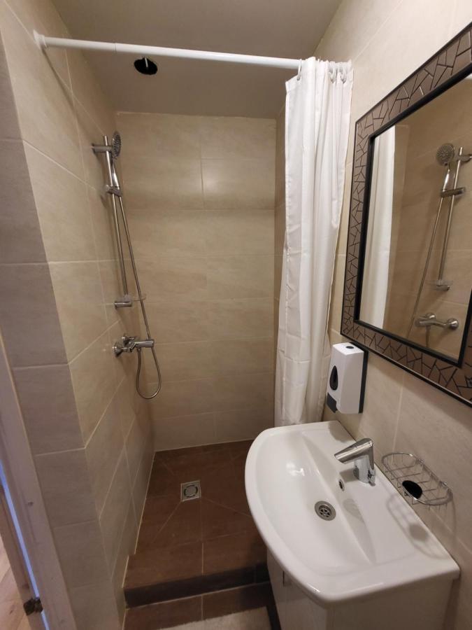 Large Single Room