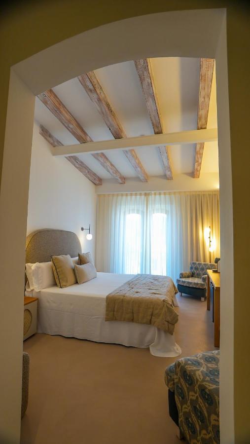 Superior Deluxe Room,1247897041:JPEG