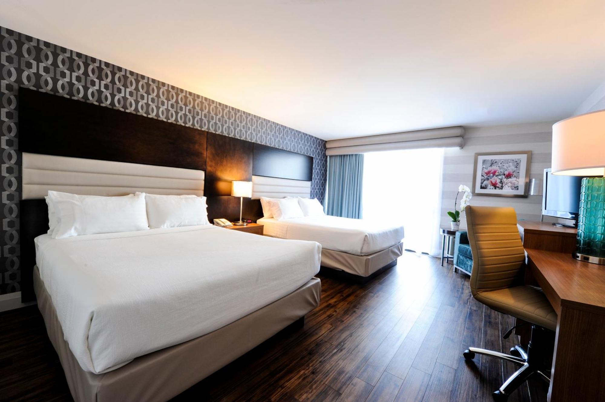 Standard Queen Room with Two Queen Beds