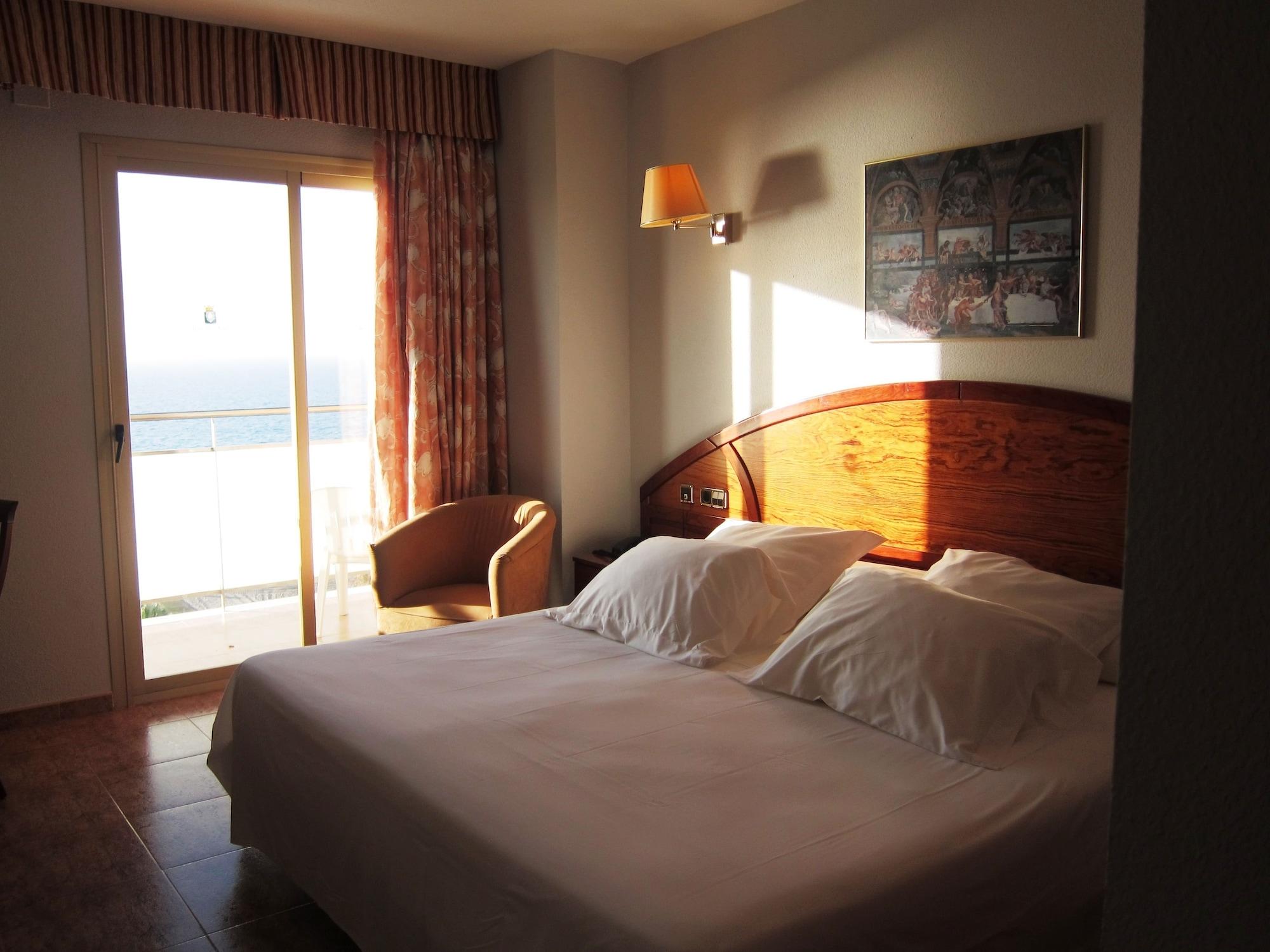 Chambre Double ou Lits Jumeaux avec Vue Complète sur la Mer