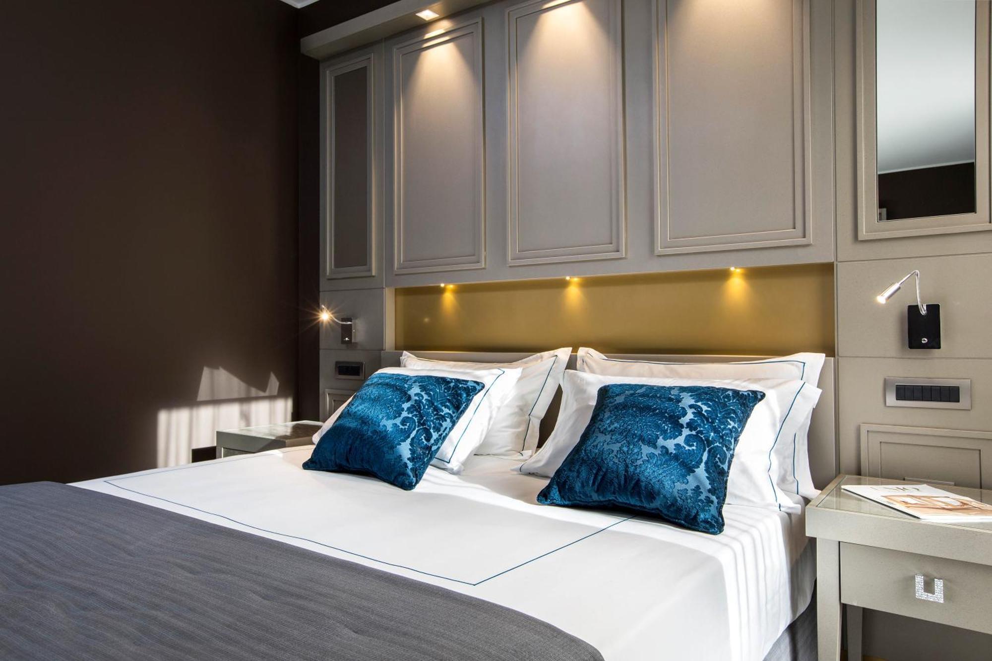 Classic Double Room,1555905595:JPEG