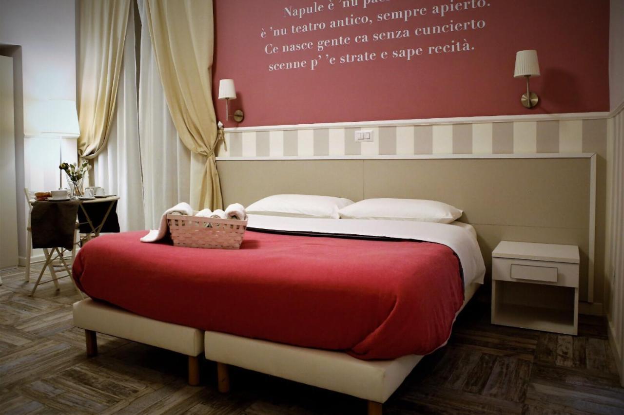Camera Matrimoniale Deluxe con 1 Letto Supplementare