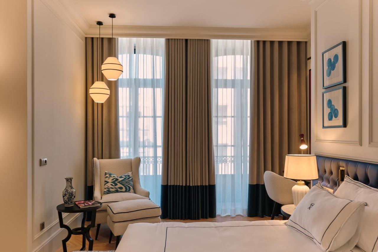 Deluxe Double or Twin Room with Balcony,1544344723:JPEG