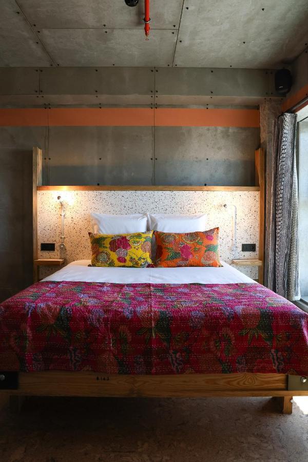 Standard Double Room,1466625398:JPEG