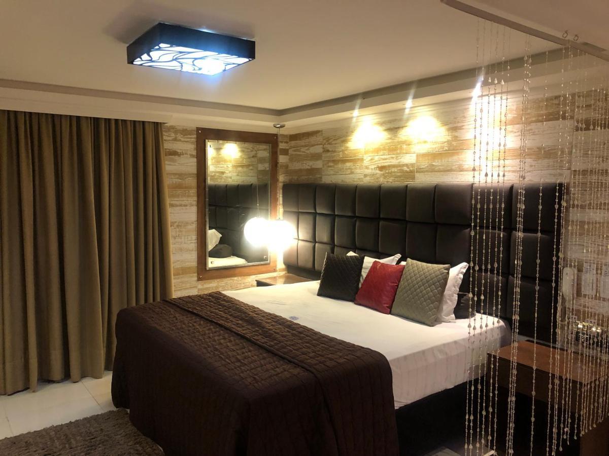 Quarto Superior com Cama de Casal ou 2 de Solteiro