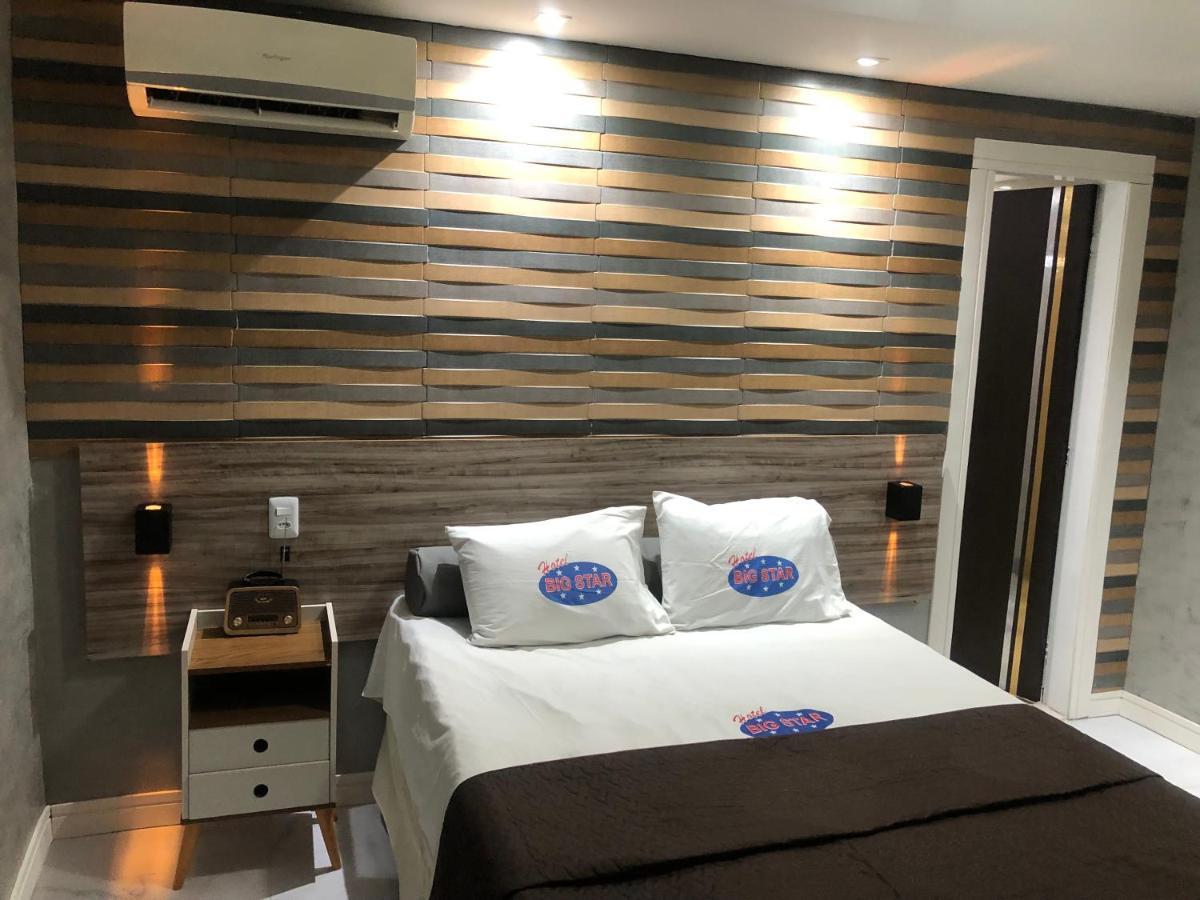 Quarto Duplo